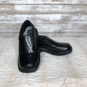 Deer Stags Boys Dress Shoes size 11.5